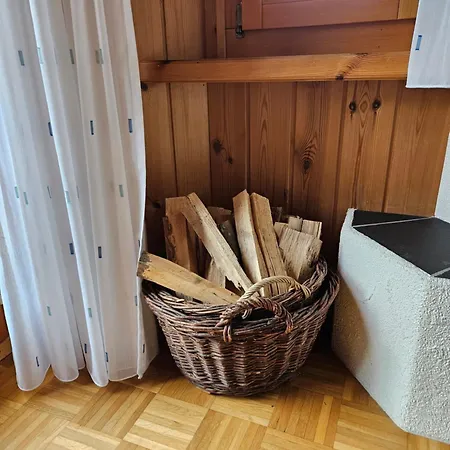 Gemuetliche An Zentraler Lage Disentis